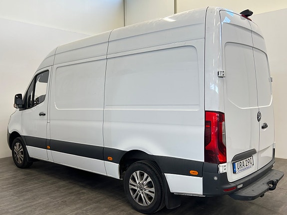 Mercedes-Benz Sprinter 319 4 of 13