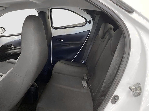 Toyota Aygo X 9 of 13