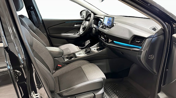 Nissan Qashqai 3 of 9