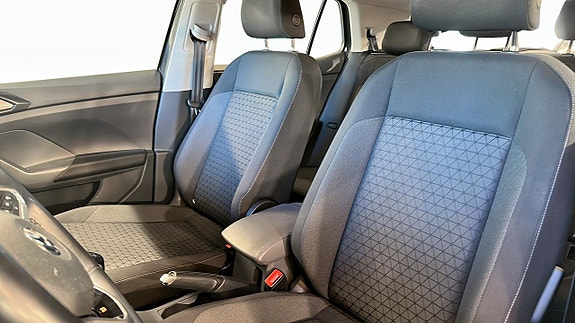 Volkswagen T-Cross 8 of 20