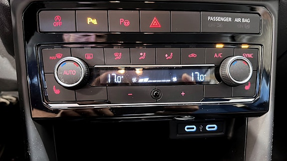 Volkswagen T-Cross 18 of 20