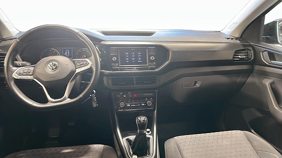 Volkswagen T-Cross 10 of 20