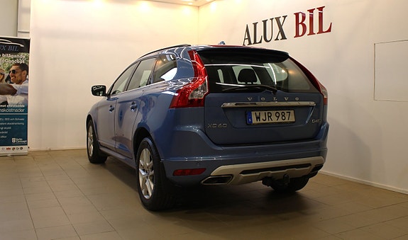 Volvo XC60 6 of 19