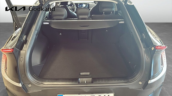 Kia EV6 12 of 17