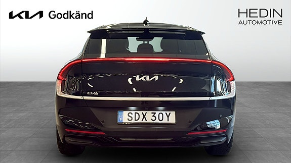 Kia EV6 5 of 17