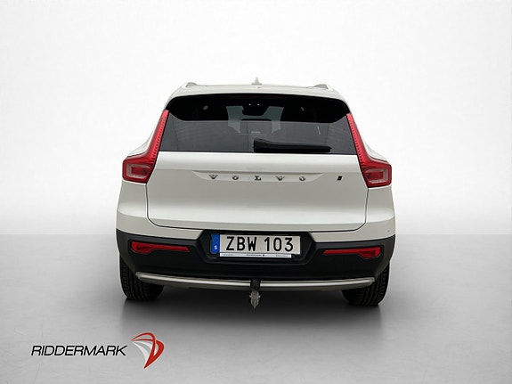 Volvo XC40 6 of 30