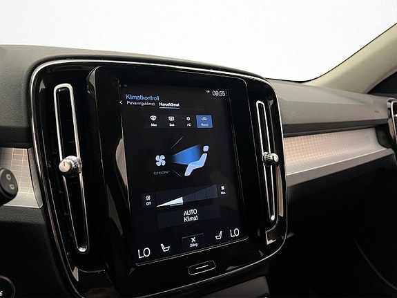 Volvo XC40 20 of 30