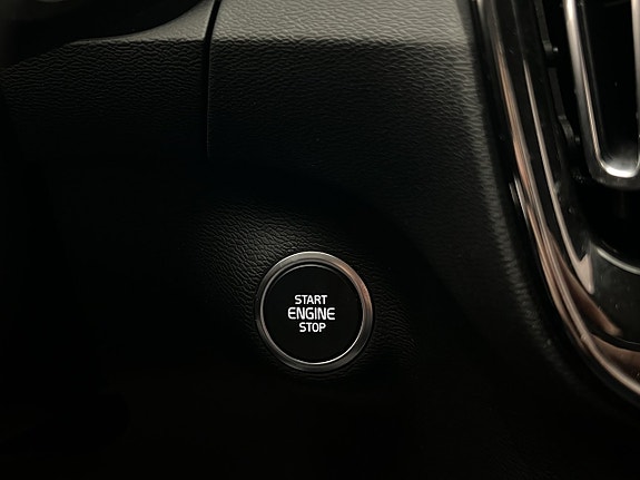 Volvo XC40 18 of 30