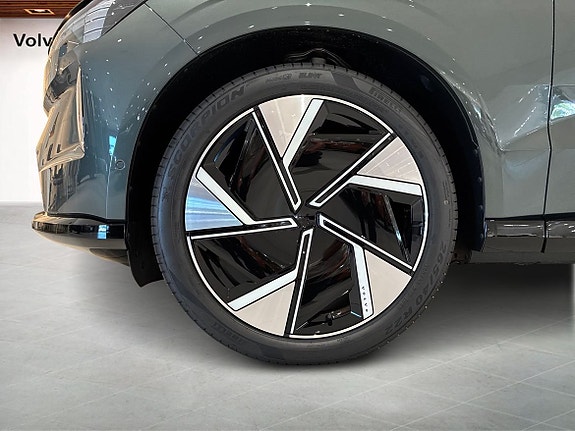Volvo EX90 9 of 21