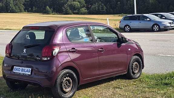 Peugeot 108 2 of 13