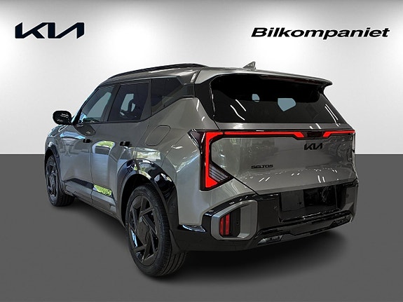 Kia Seltos 5 of 30