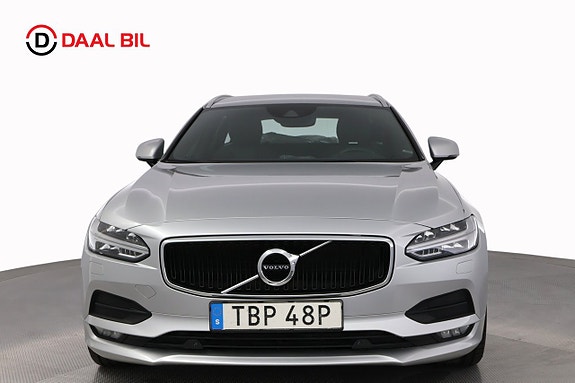 Volvo V90 2 of 27