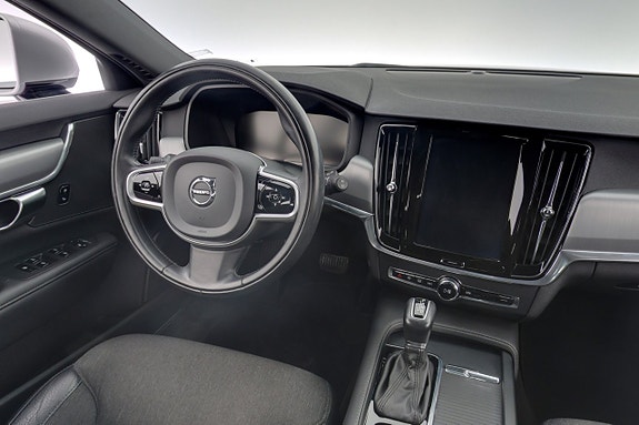 Volvo V90 15 of 27