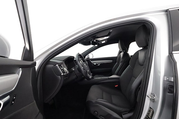 Volvo V90 10 of 27