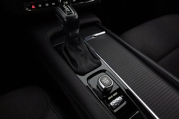 Volvo V90 23 of 27