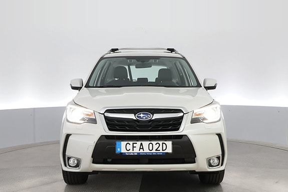 Subaru Forester 9 of 19