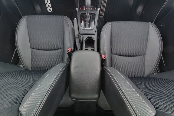 Subaru Forester 14 of 19