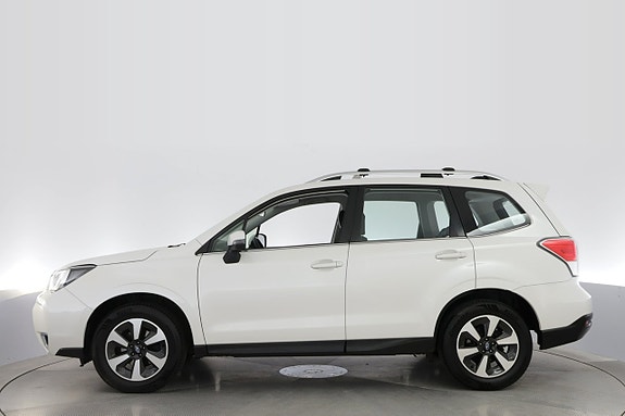 Subaru Forester 3 of 19