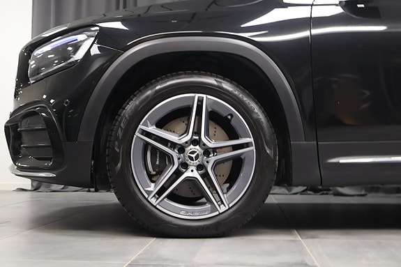Mercedes-Benz GLB220 d 5 of 23
