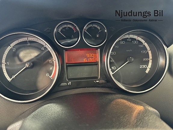 Peugeot 308 9 of 9