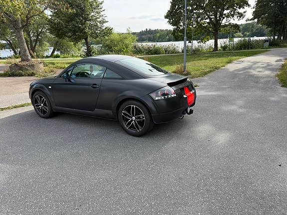 Audi TT 3 of 13