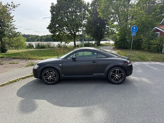 Audi TT 2 of 13