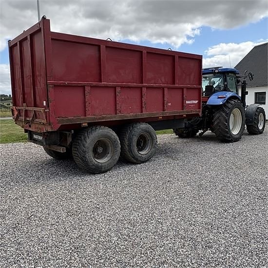 New Holland T6070 26 of 30