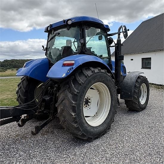 New Holland T6070 12 of 30
