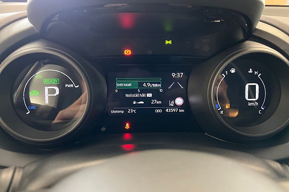 Toyota Yaris 16 of 21