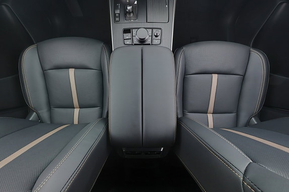 Mazda CX-60 14 of 19