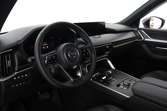 Mazda CX-60 9 of 19