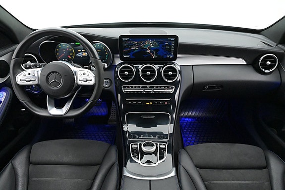 Mercedes-Benz C300 6 of 27