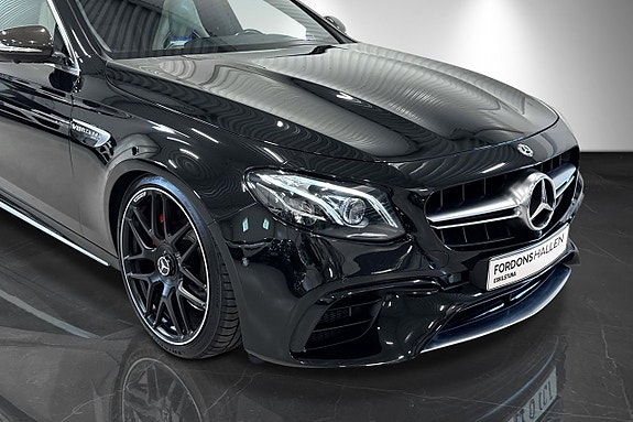 Mercedes-Benz E63 4 of 30