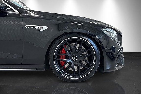 Mercedes-Benz E63 5 of 30