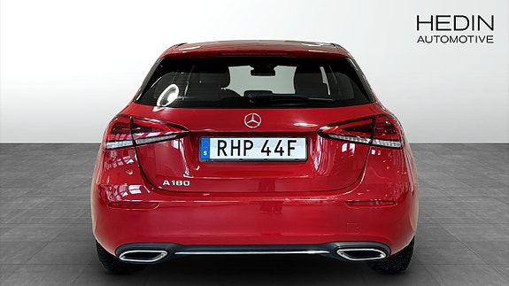 Mercedes-Benz A180 7 of 12