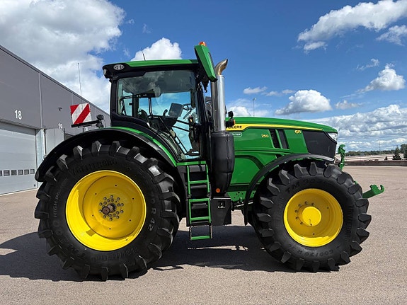 John Deere 6R250 /frontlyft 4 of 11