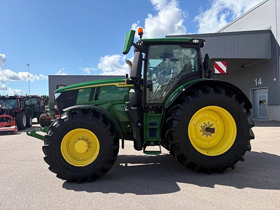 John Deere 6R250 /frontlyft 8 of 11