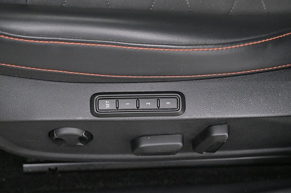 Seat Leon 12 of 27