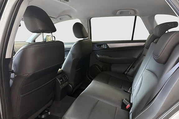 Subaru Outback 10 of 11