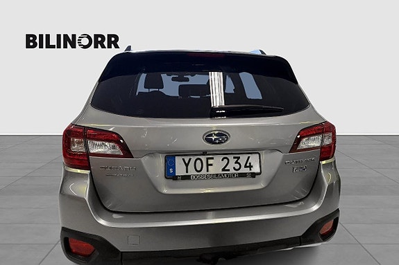Subaru Outback 6 of 11