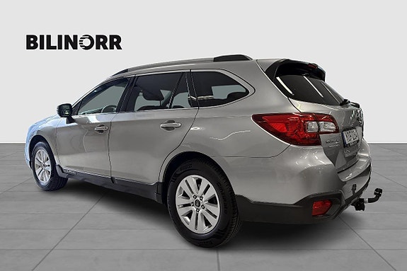 Subaru Outback 5 of 11
