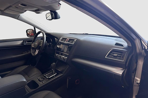 Subaru Outback 7 of 11