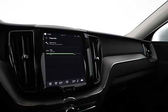 Volvo XC60 14 of 17