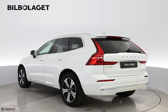 Volvo XC60 3 of 17