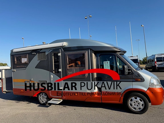 Bürstner Mega Van T675 4 sovplatser