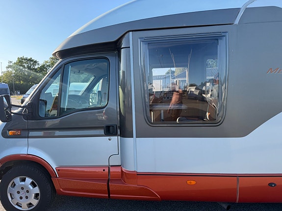 Bürstner Mega Van T675 4 sovplatser 16 of 20