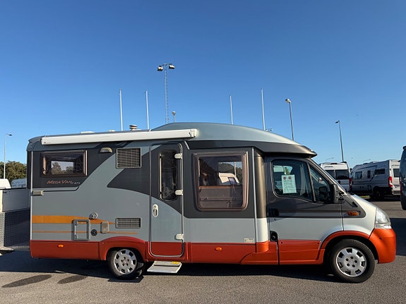 Bürstner Mega Van T675 4 sovplatser 19 of 20