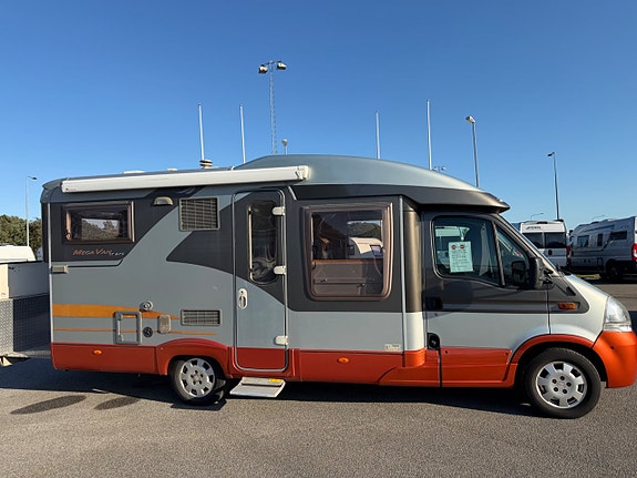 Bürstner Mega Van T675 4 sovplatser 14 of 20