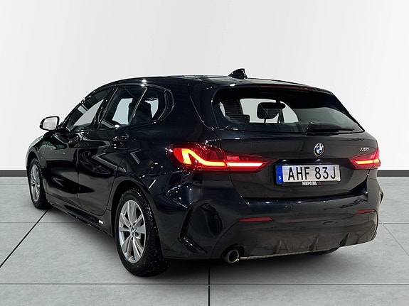 BMW 118i 5 of 19