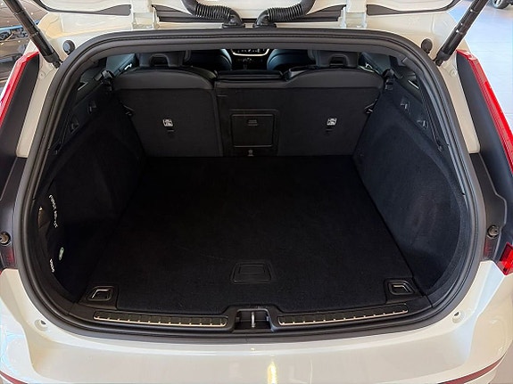 Volvo V60 15 of 17